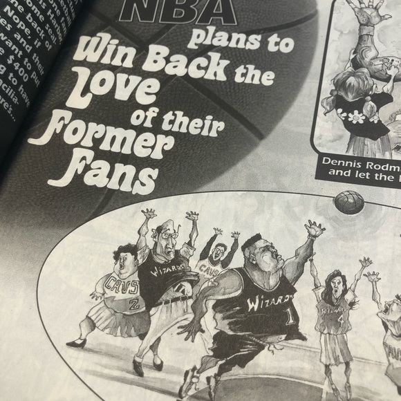 Vintage Mad Magazines March & May 1999 - Picture 8 of 16